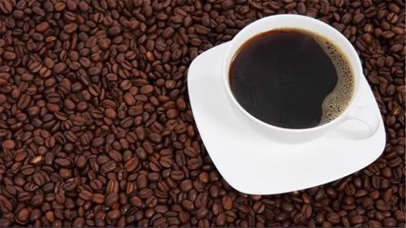 أضرار القهوة على الجهاز الهضمي.. تؤثر على المريء بهذه الطريقة