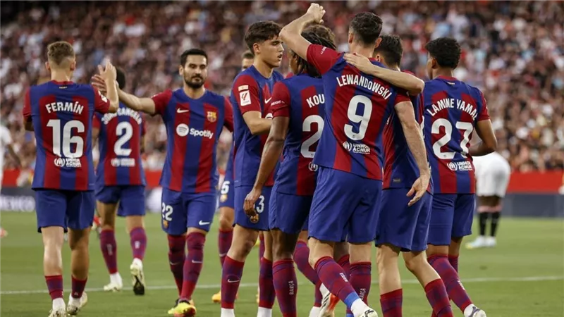عودة بيدري وغياب جوندوجان.. قائمة برشلونة لمواجهة فالنيسا بمستهل مشوار الدوري الإسباني