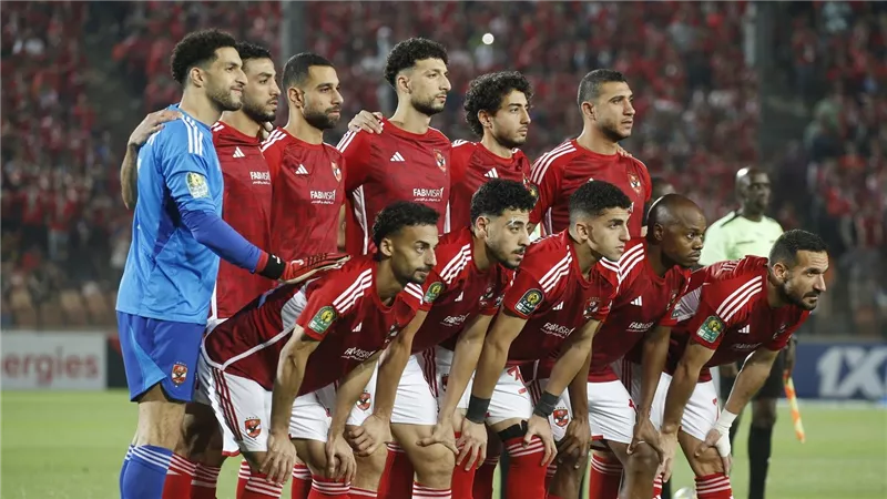 الأهلي يسعي لمواصلة الأرقام القياسية أمام فريق زد بالدوري الليلة