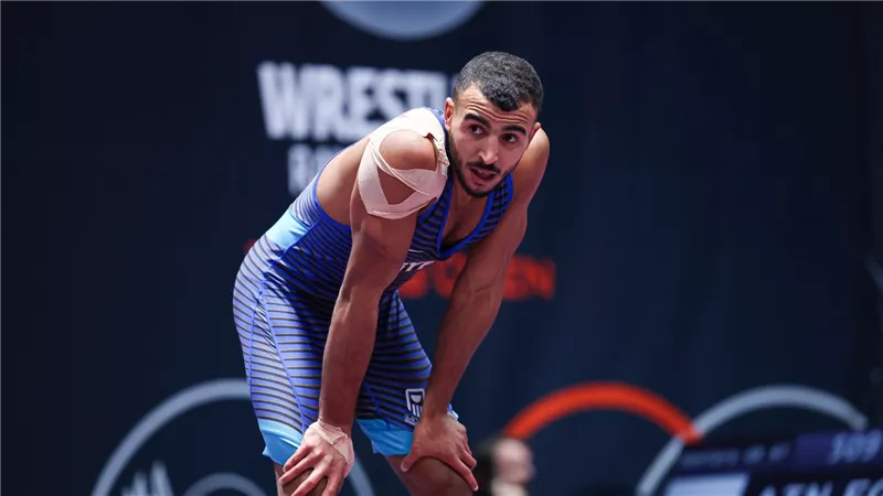 محمد كيشو يخسر في ثمن نهائي المصارعة بأولمبياد باريس