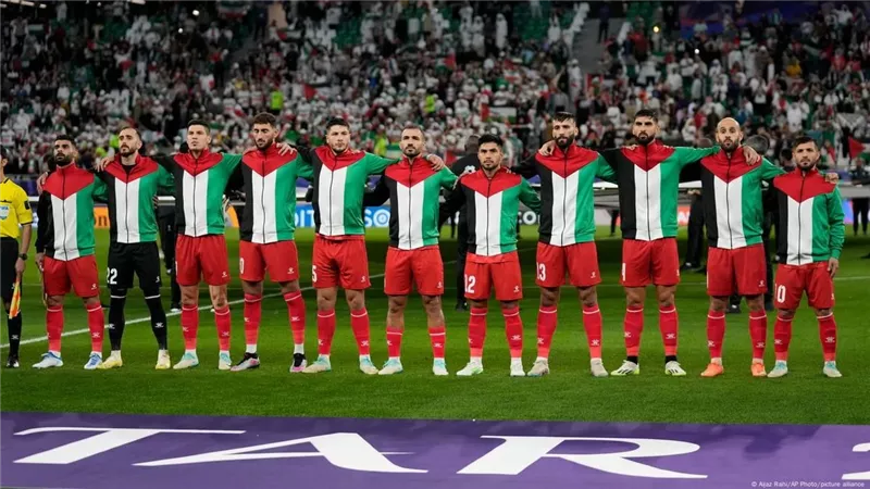 مباراة رياضية بأبعاد تاريخية وإنسانية.. منتخب فلسطين يواجه إقليم الباسك اليوم