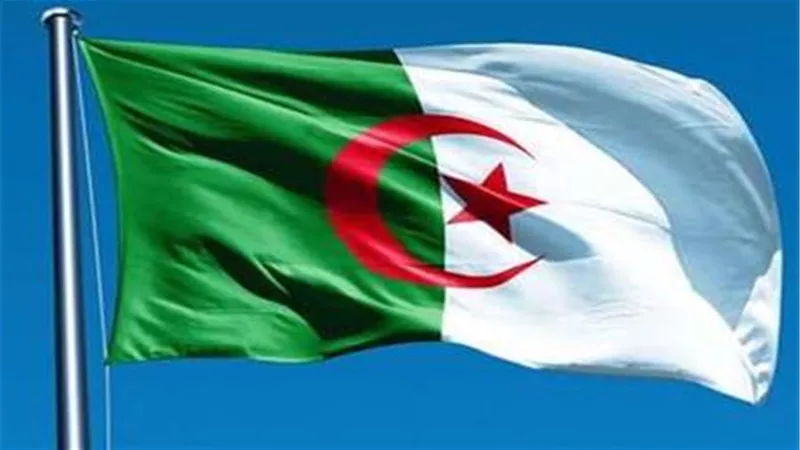سوريا والجزائر تدينان العقوبات الغربية على وسائل الإعلام الروسية وتدعو لتطوير منصات بديلة