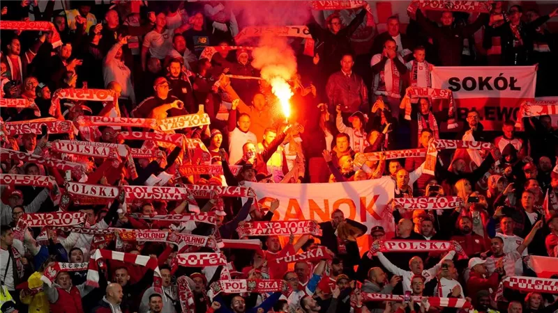 في واقعة غريبة.. اعتقال لاعب بالدوري الويلزي بعد تسجيله هدف الفوز (فيديو)