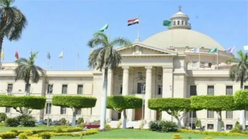موعد بدء الكشف الطبى للطلاب الجدد المقبولين بكليات جامعة القاهرة