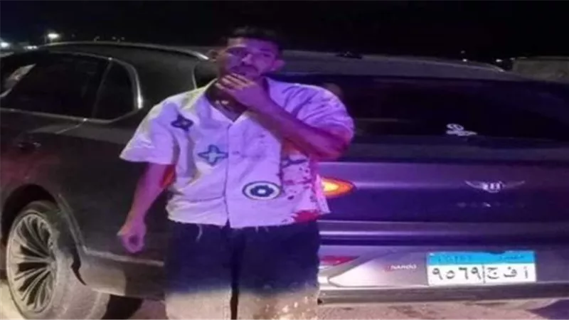 وصول أحمد فتوح لاعب نادي الزمالك إلى مقر محكمة جنايات مطروح