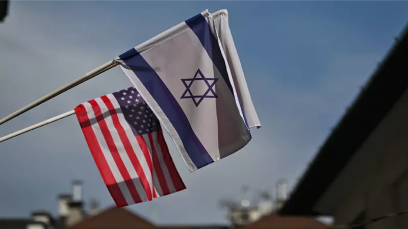 وزراء الدفاع الأمريكي والإسرائيلي يتفقون على تفكيك البنية التحتية لحزب الله لتعزيز الأمن في المنطقة