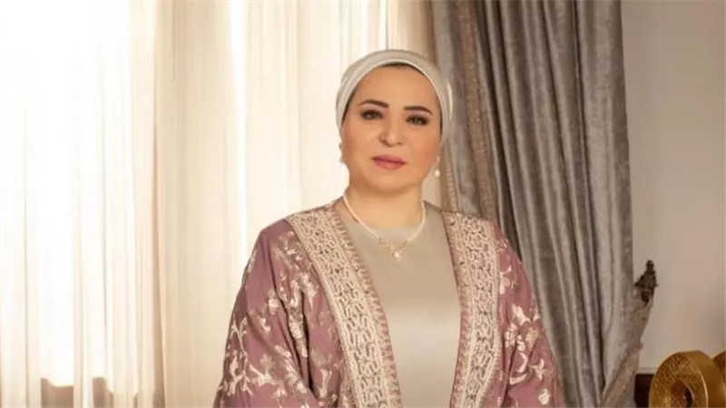 السيدة انتصار السيسي: نحتفل اليوم بإنجاز خالد في تاريخ الأمة صنعه رجال آمنوا بوطنهم واستقلاله.