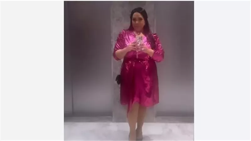  بعد ظهورها وهي ترقص بفستان أوضح رشاقتها.. شيماء سيف تتصدر مواقع التواصل الاجتماعي 