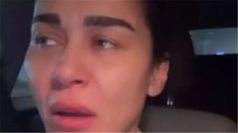 نغادر منازلنا بالبيجامات.. نادين الراسي تروي معاناتها مع استمرار القصف الإسرائيلي