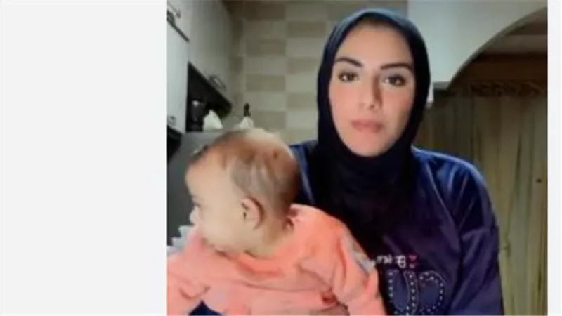 بعدما أثارت الجدل.. ما هي أبرز المعلومات عن البلوجر أم خالد؟
