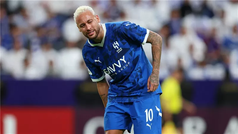 مدرب الهلال السعودي يكشف طبيعة إصابة نيمار الجديدة.. ومدة غيابه