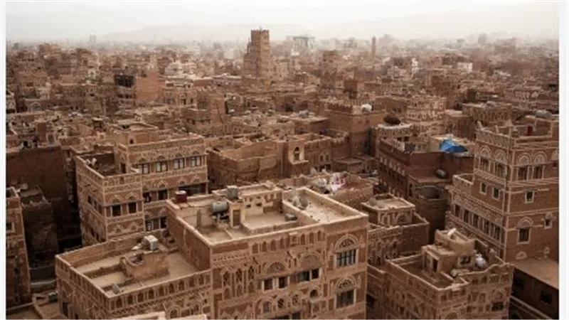 سياسيون بجنوب اليمن: تكتلات الأحزاب اليمنية الجديدة لا تمثل أي مستقبل لا للجنوب أو لليمن