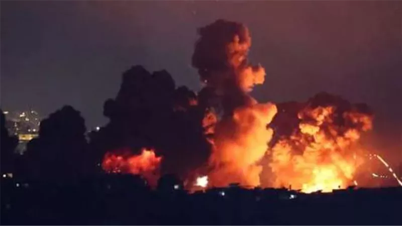 ارتفاع حصيلة ضحايا الغارة الإسرائيلية على مبنى سكني بوسط بيروت إلى 11 شهيدا 