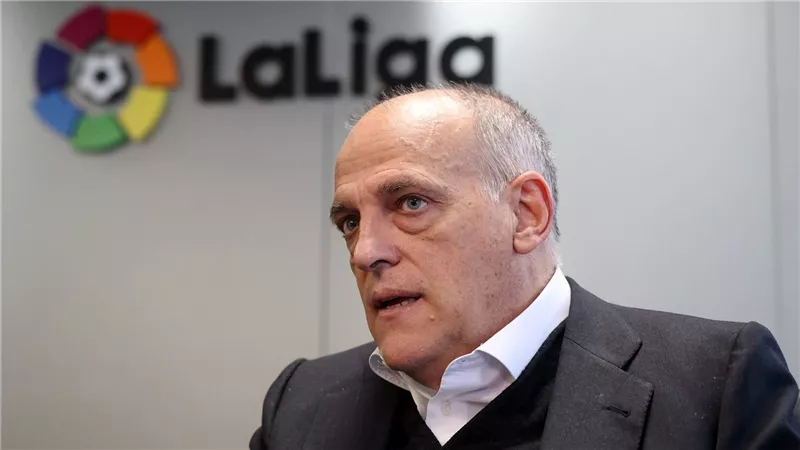 أول تحرك حكومي ضد رئيس رابطة الليجا بعد تشبيه ريال مدريد بـ”النظام النازي” أول تحرك حكومي ضد رئيس رابطة الليجا بعد تشبيه ريال مدريد بـ”النظام النازي”