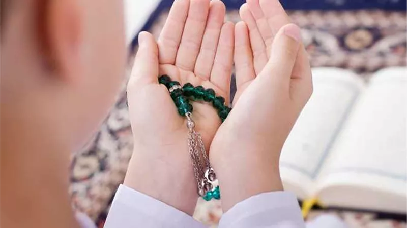 جدول تنظيم الوقت في رمضان.. تحقيق التوازن بين العبادة والحياة اليومية