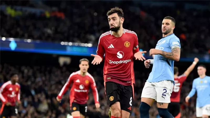 ديربي مانشستر يشهد الانطلاقة الأسوأ منذ 18 عاما