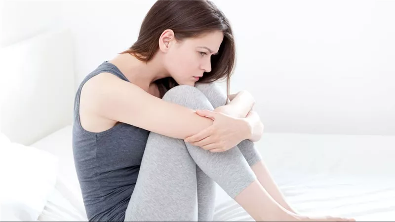ماذا يحدث للمرأة عند الدورة الشهرية.. 3 مراحل أساسية تعرفي عليها