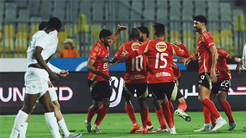 عمر الساعي أساسيا لأول مرة مع الأهلي أمام أورلاندو بايريتس بدوري أبطال إفريقيا
