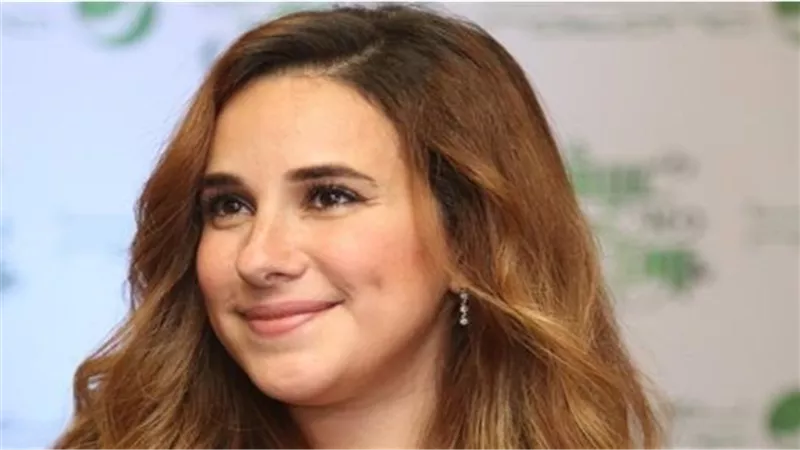 القصة الكاملة لحقيقة اعتزال شيرى عادل
