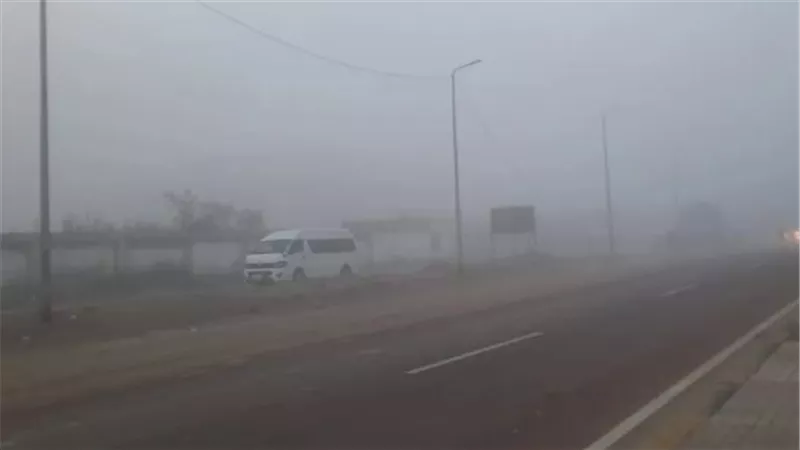 بسبب الشبورة الكثيفة.. إغلاق الطريق الصحرواى بداية من بوابة الرسوم بالإسكندرية 