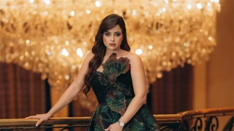 بعدما تصدرت التريند.. من هي منى فاروق؟