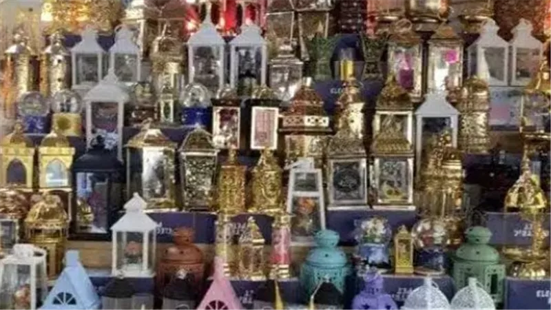 أسعار فوانيس رمضان 2025.. 