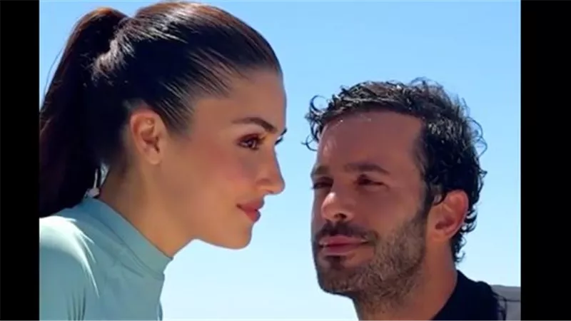 باريش أردوتش وهاندا أرتشيل يكشفان أسرار فيلم دعها للرياح (فيديوهات وصور)