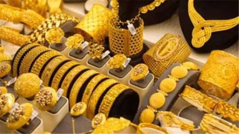 أسعار الذهب اليوم الاثنين في مصر.. سعر عيار 14 اليوم 2700 جنيهًا