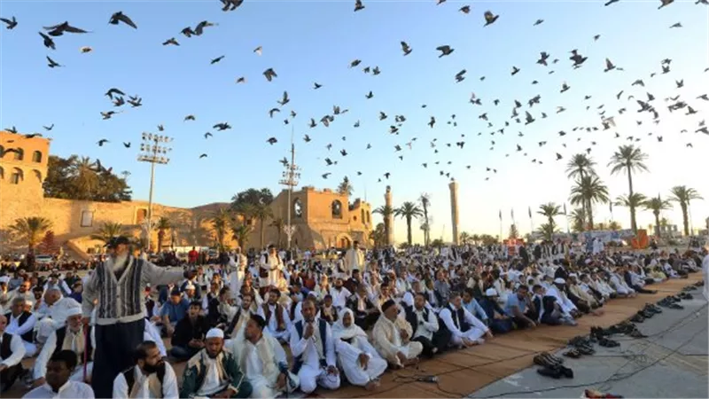 كيف كان النبي يحتفل بالعيد؟.. دروس في الفرح والعبادة