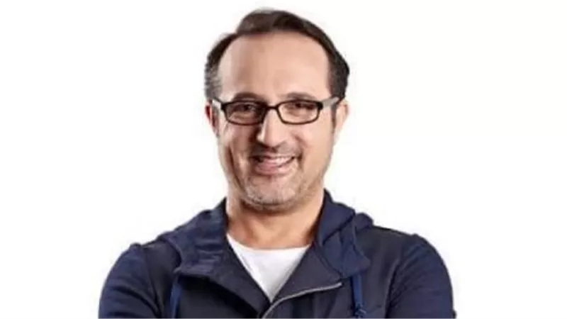  الإعلامي شريف مدكور يرد على شائعة وفاته