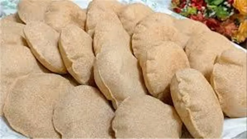 فوائد واضرار العيش السن 