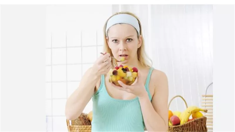 عادات غذائية يجب تجنبها قبل ممارسة الرياضة