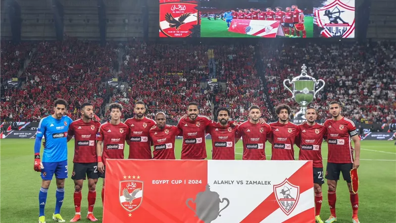 وسام أبو علي يقود الأهلي لاكتساح فاركو والتتويج بالدوري المصري