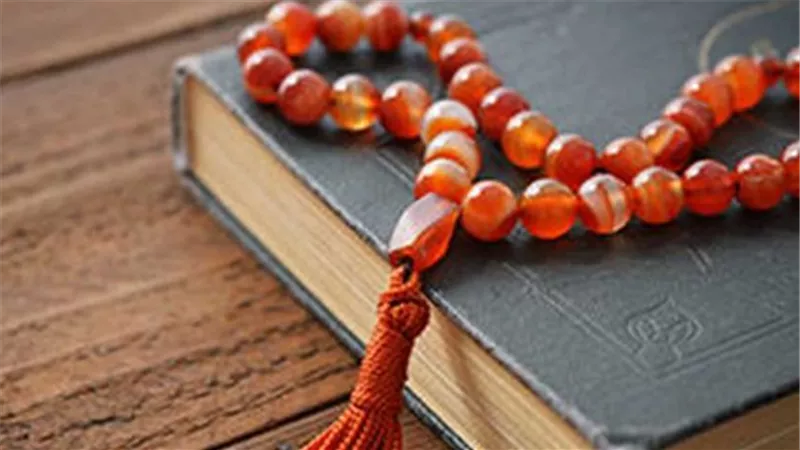  حكم خَتْم الصلاة بالتسبيح والتحميد والتكبير والتهليل.. هل يكون جهرًا أم سرًا؟