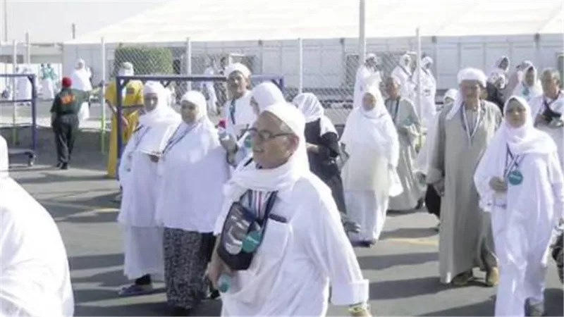وزير الإعلام السعودى: توفير 10 آلاف نقطة واى فاى مجانية للحجاج