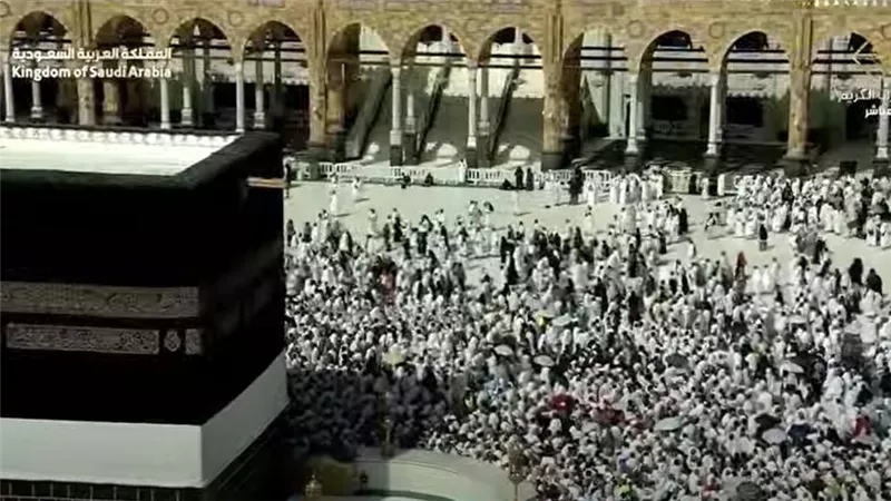 Makkah Live شوف الحرم المكي لايف 24 ساعة وتسمّع التكبيرات كأنك هناك.. تردد قنوات تكبيرات العيد 2025 