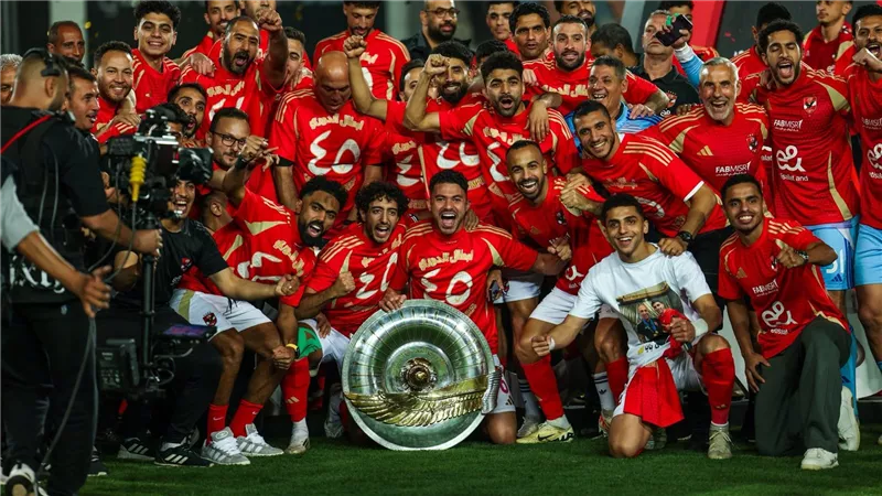 بعد التتويج.. أرقام لا تنسى في رحلة الأهلي نحو اللقب الـ45