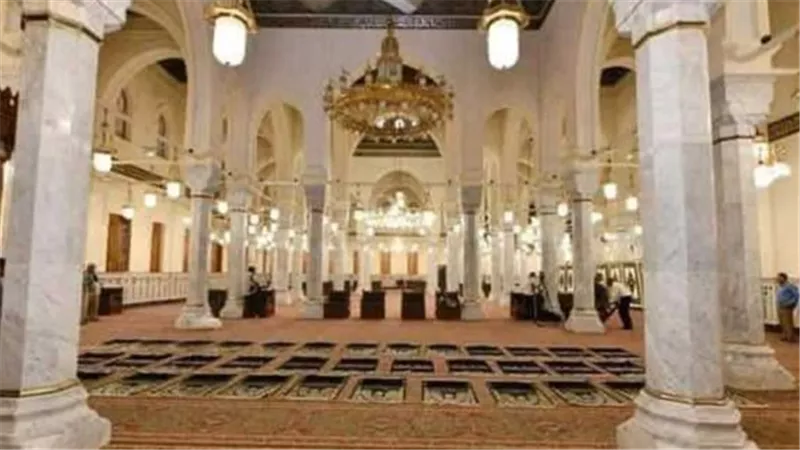 مواقيت الصلاة اليوم 12_ 6_ 2025 في الإسكندرية