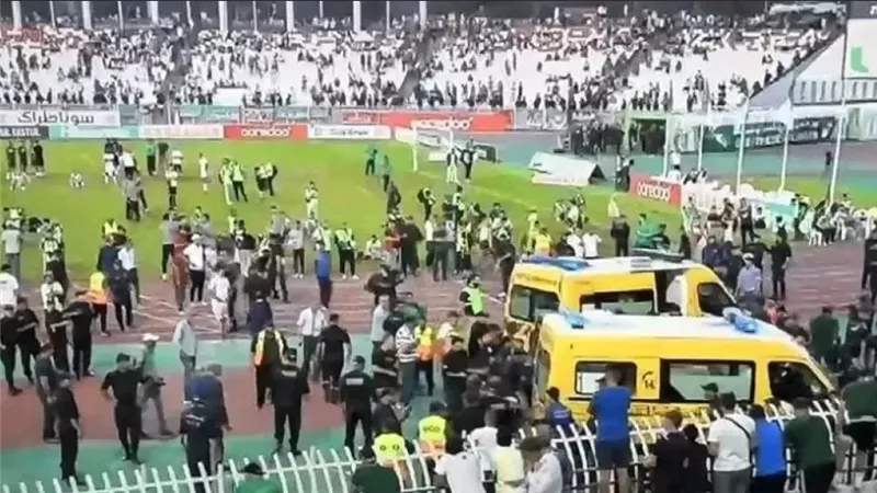 ارتفاع ضحايا حادث مباراة مولودية الجزائر والمجرة إلى 3 وفيات و74 مصابا