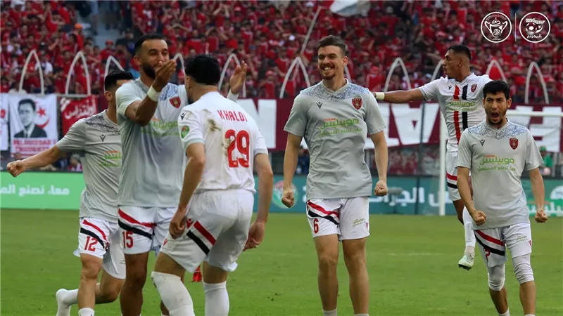 بعد غياب 12 عاما.. اتحاد العاصمة يتوج بكأس الجزائر بفوز مثير على شباب بلوزداد