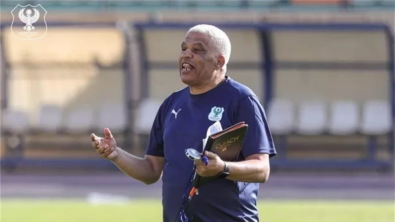 وفاة ميمي عبد الرازق مدرب المصري البورسعيدي السابق