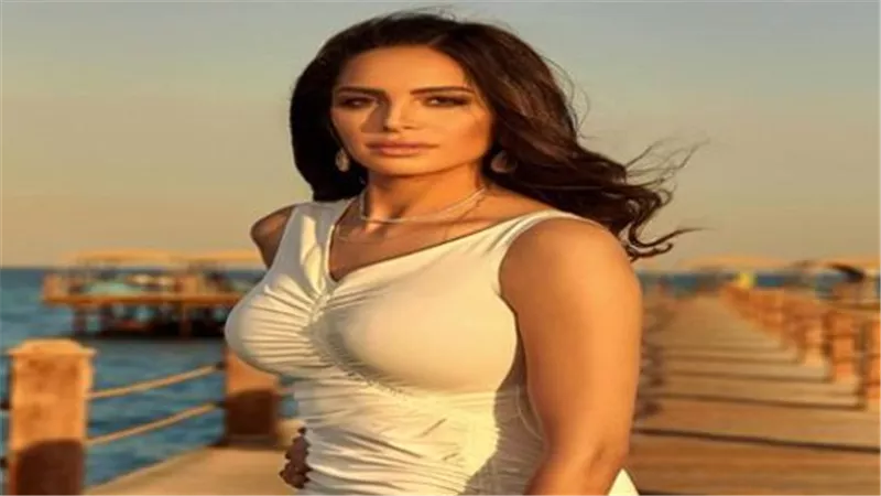 رحلة آمال ماهر من النشأة البسيطة إلى قمة الغناء العربي