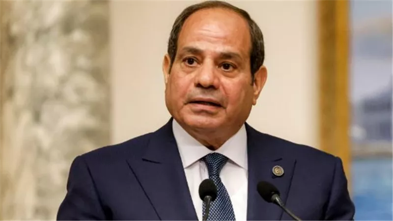 الرئيس السيسي يكرّم أسرة الشهيد مصطفى عفيفي: تكريم يليق بأبناء الوطن الأوفياء