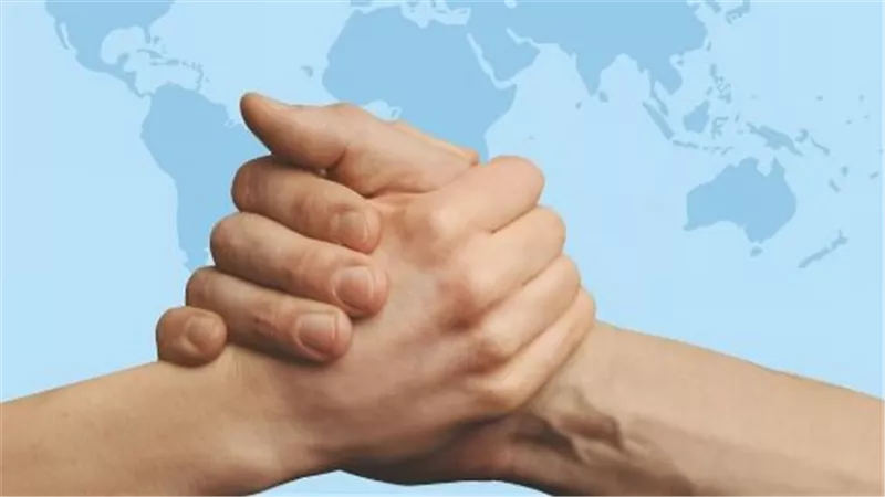 اليوم العالمي للصداقة 30 يوليو: قيمة إنسانية تتجاوز الحدود وتبني جسور السلام