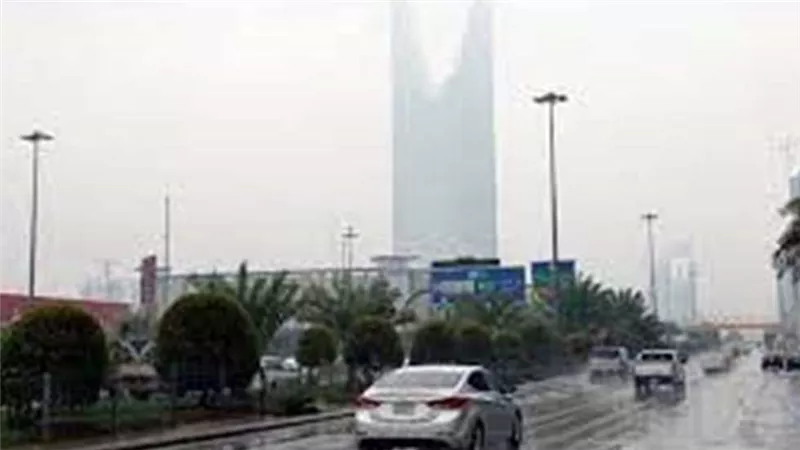 طقس السعودية اليوم: أمطار ورياح على مكة والمرتفعات الجنوبية حتى الخميس المقبل