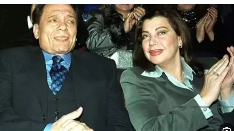 عادل إمام يتصدر التريند بصورة نادرة مع زوجته.. وجمهوره يعلق: الزعيم لا يُنسى