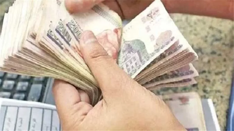 رفع الحد الأدنى للأجور في مصر 2025.. خطوة حكومية لدعم الطبقة المتوسطة