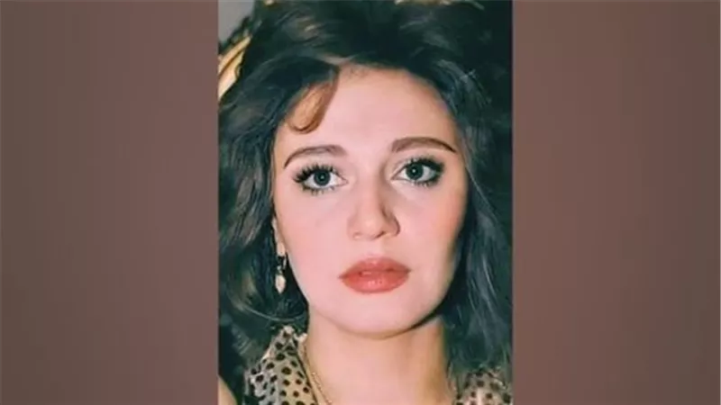 مديحة كامل.. من جمال الشاشة إلى عمق الأدب والدراما