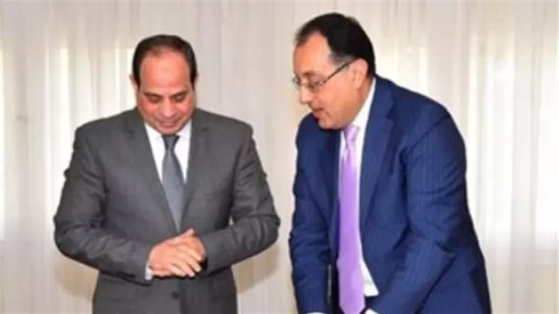 الرئيس السيسي ومدبولي يدليان بصوتيهما.. انطلاق انتخابات الشيوخ 2025 في الداخل