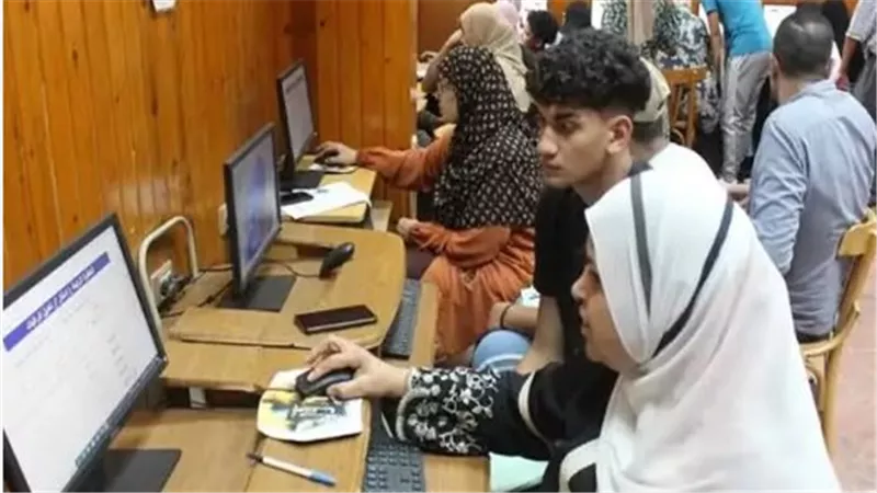 الكليات المتاحة للمرحلة الثانية علمي علوم 2025.. نصائح مهمة للطلاب